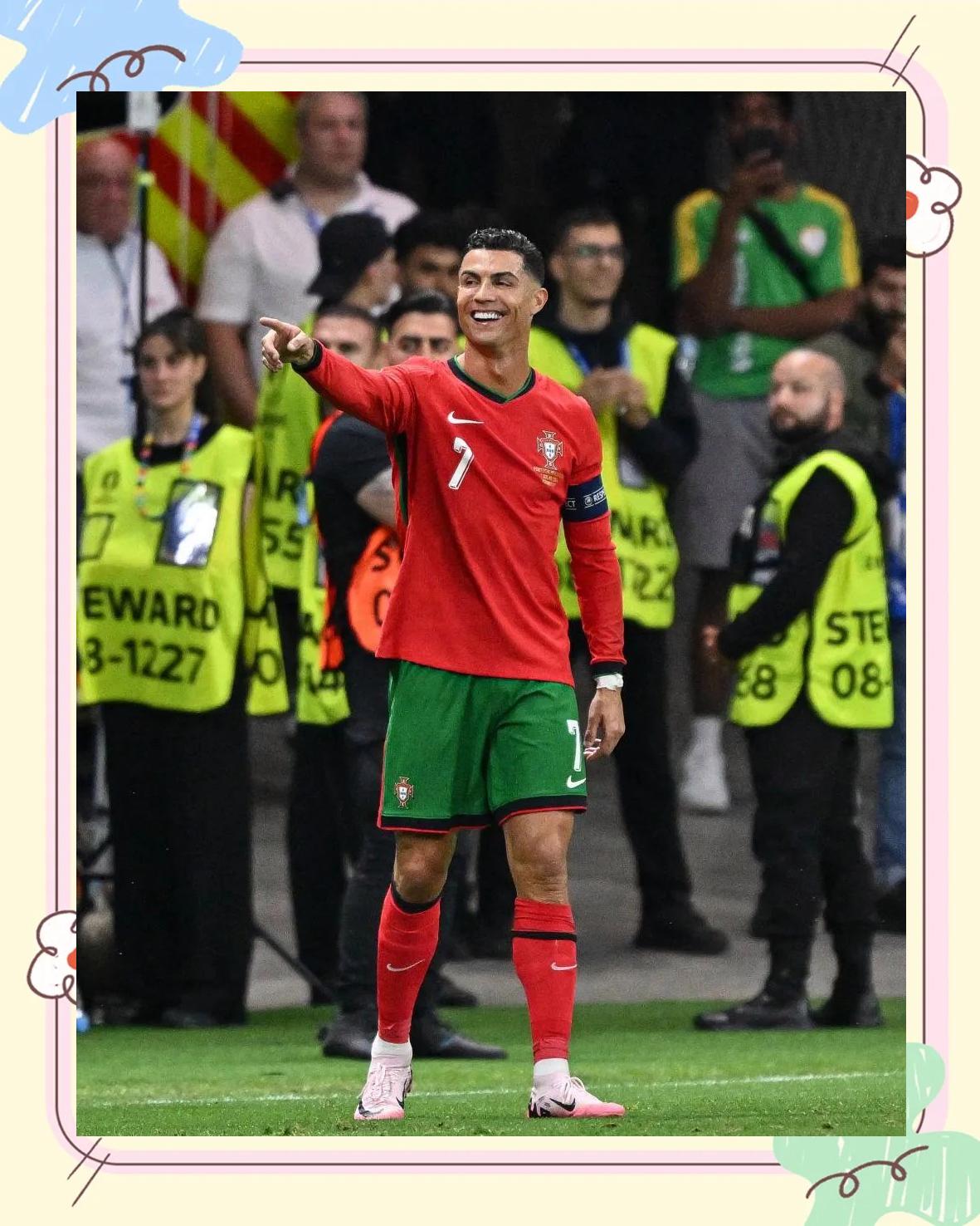 包含摩洛哥绝杀瑞典，C罗绝境逆转的词条