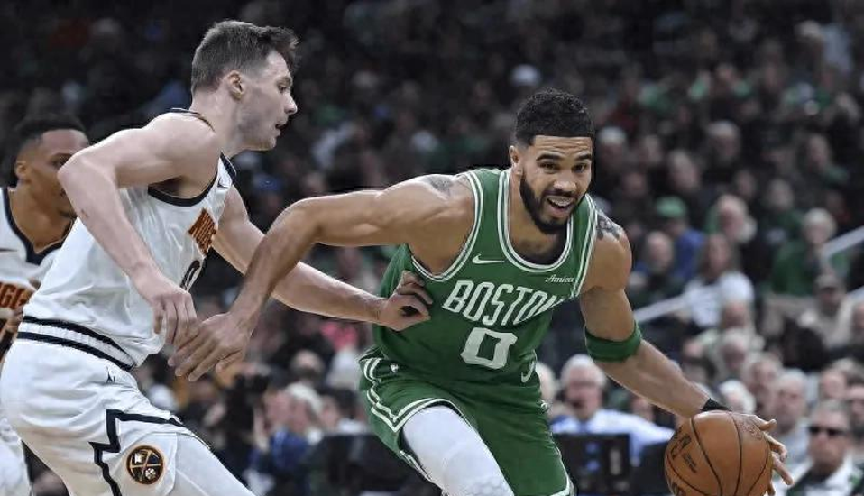 爵士爆冷凯尔特人B队,艾顿制霸全场 爵士爆冷凯尔特人B队,艾顿制霸全场