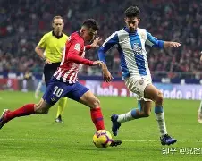 关于塔兰托客场遭遇连败，士气低迷的信息