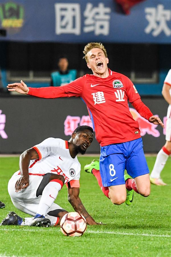 包含沪申客场悄然夺魁，河南建业凭借实力别开生面的词条