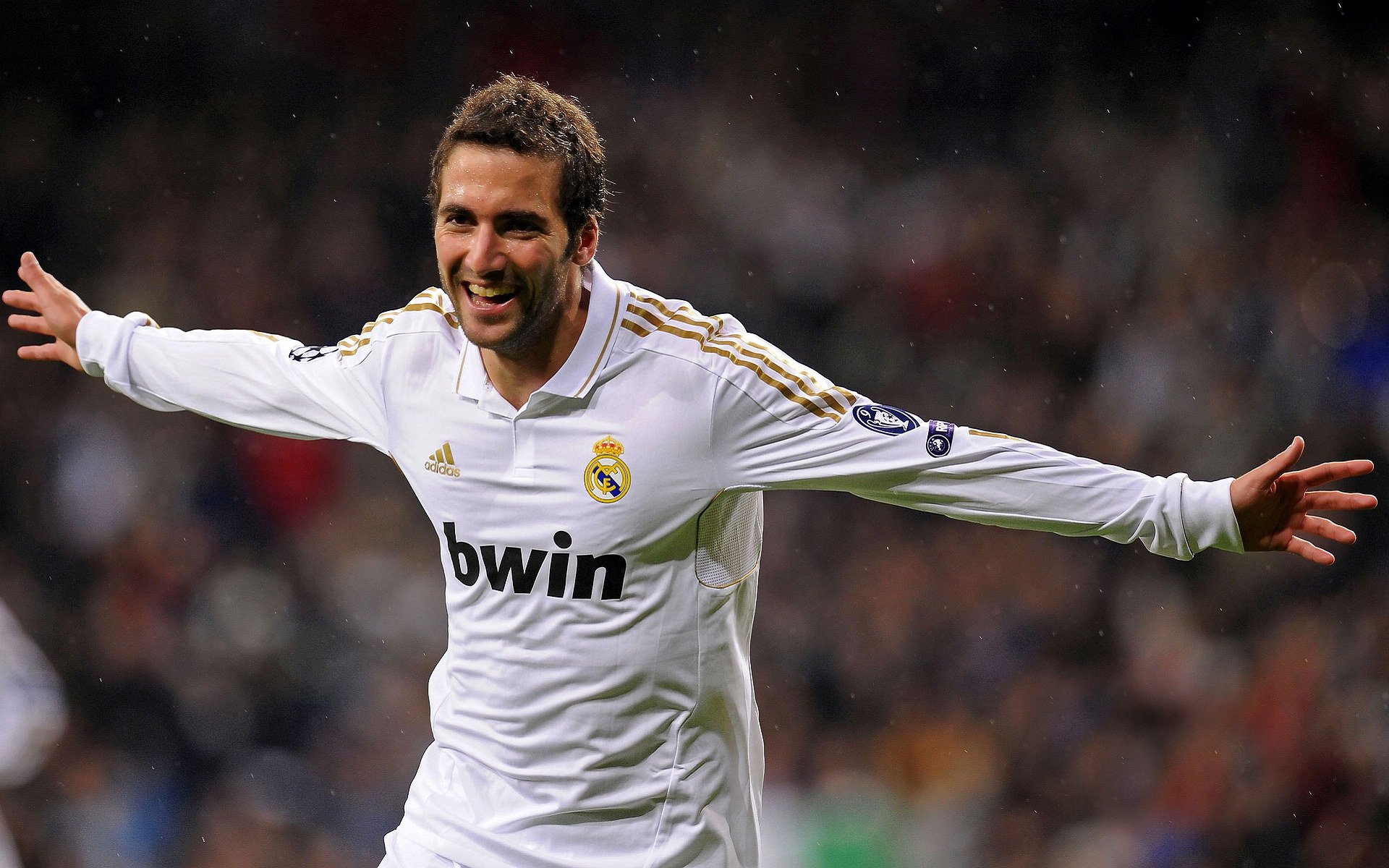 末节之王！字母哥导演逆转，武切维奇空砍35+16难救主